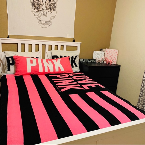 My cozy zone🌈NOT FOR SALE😜 - Picture 4 of 4